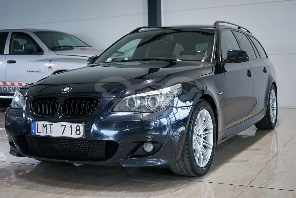 BMW 5 Series 2010
