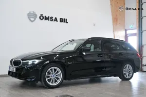 BMW 3 Series 330e 2023