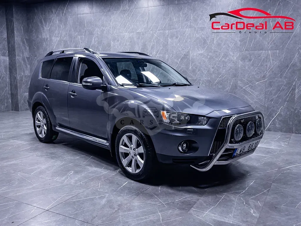 Mitsubishi Outlander 2011