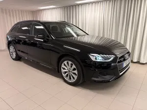 Audi A4 2023