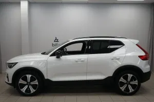 Volvo XC40 2023