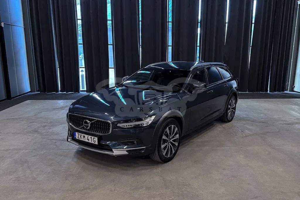 Volvo V90 2022