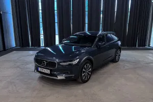 Volvo V90 2022