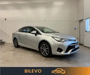 Toyota Avensis 2015