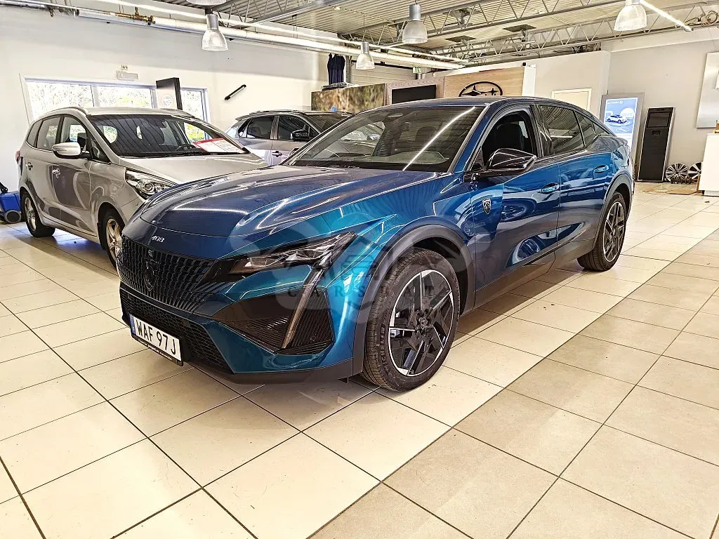 Peugeot 408 2022