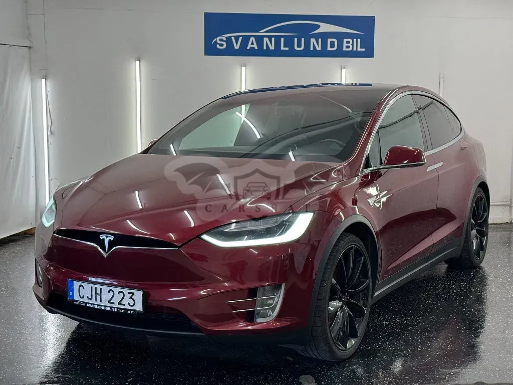 Tesla Model X 2016