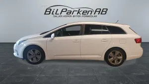 Toyota Avensis 2014