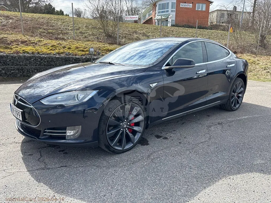 Tesla Model S 2019
