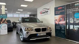 BMW X1 2011