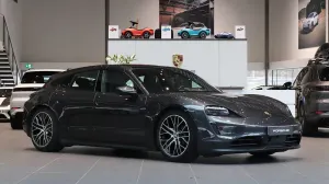 Porsche Taycan 2023