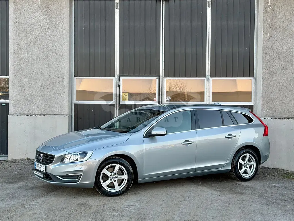Volvo V60 2016