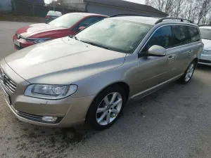 Volvo V70 2015