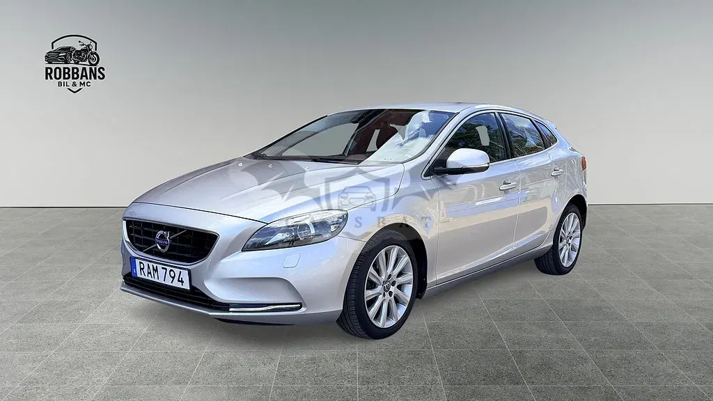 Volvo V40 2016