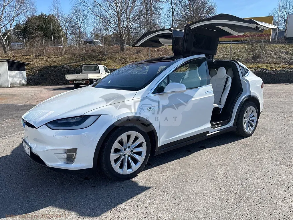 Tesla Model X 2016