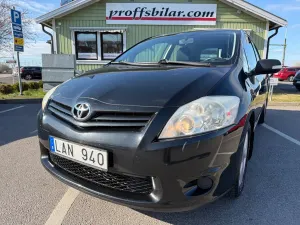 Toyota Auris 2010
