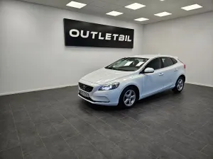 Volvo V40 2015