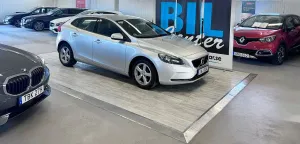 Volvo V40 2018