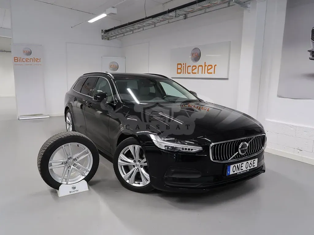 Volvo V90 2022