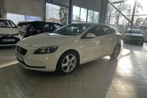 Volvo V40 2016