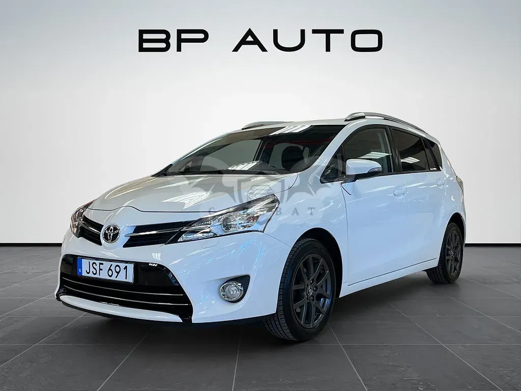 Toyota Verso 2016