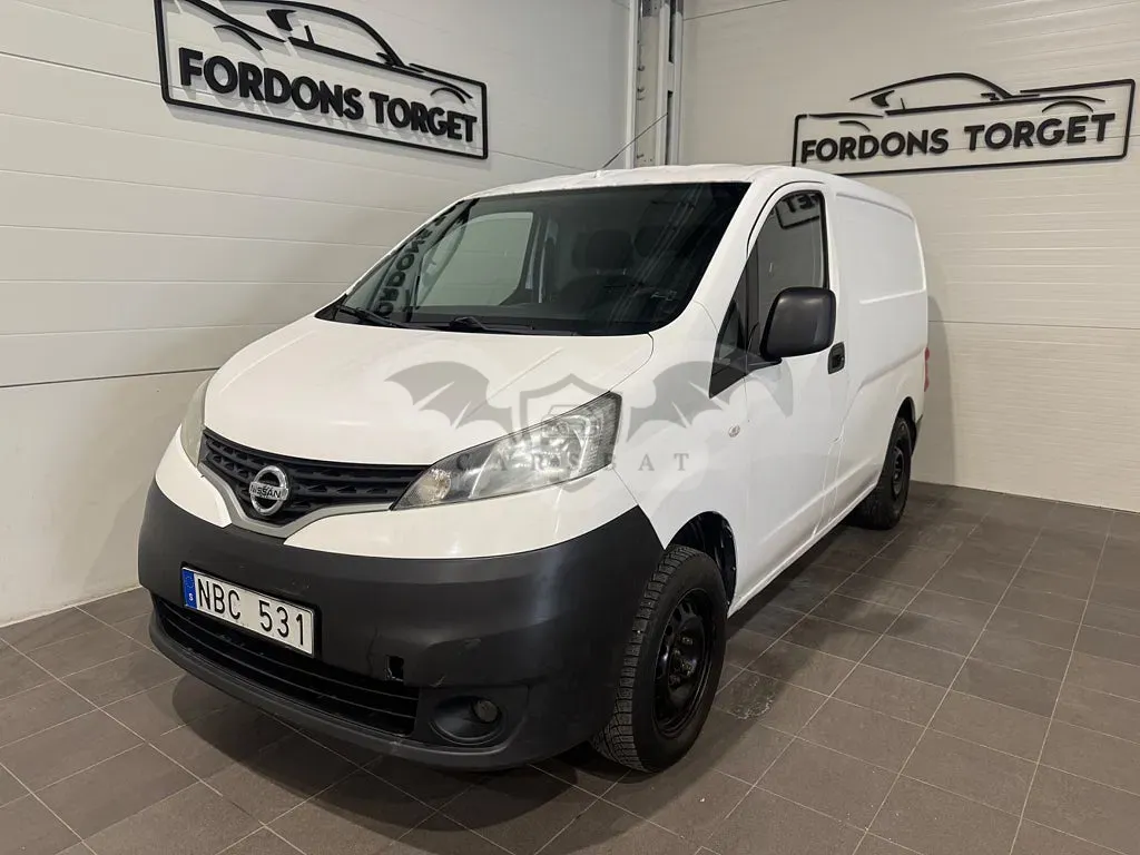 Nissan NV200 2011