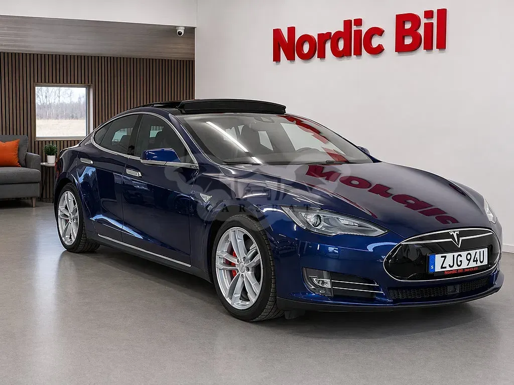 Tesla Model S 2016