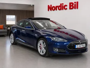 Tesla Model S 2016