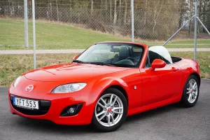 Mazda MX-5 (Miata) 2010