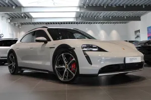 Porsche Taycan 2022