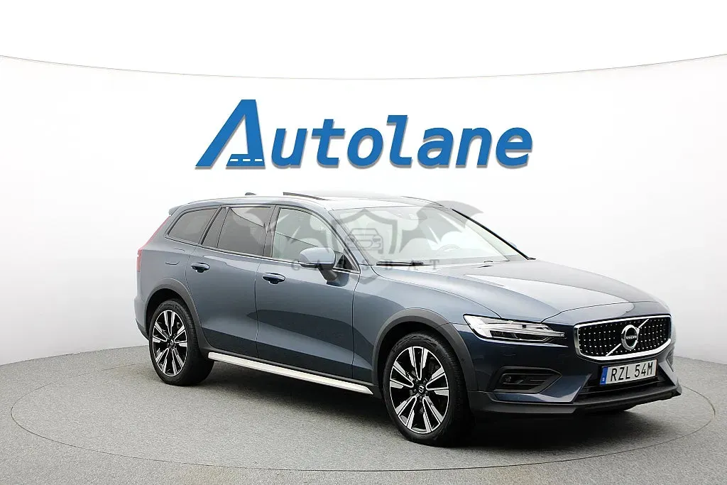 Volvo V60 2022