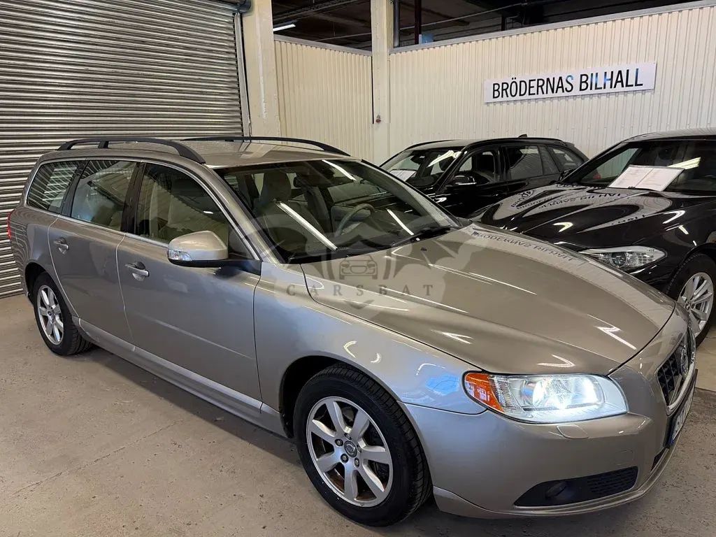 Volvo V70 2011