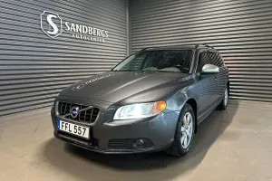 Volvo V70 2012