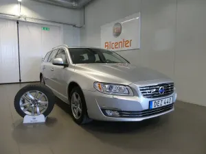 Volvo V70 2016