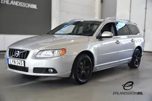 Volvo V70 2012