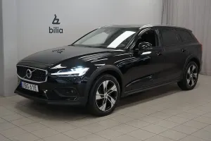 Volvo V60 2022