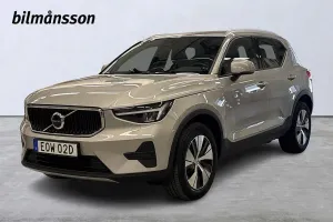 Volvo XC40 2025