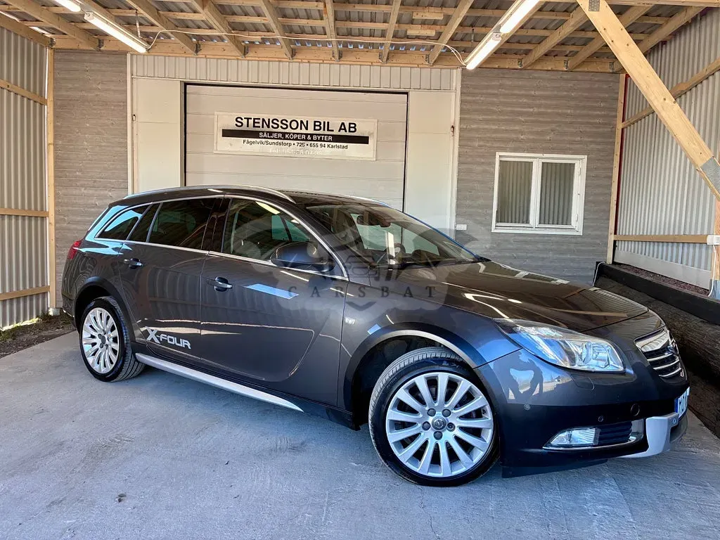 Opel Insignia 2012