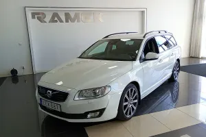 Volvo V70 2016