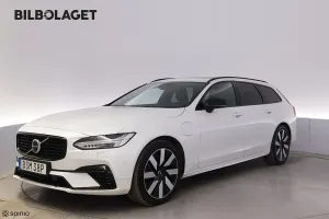 Volvo V90 2025