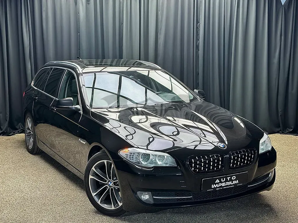 BMW 5 Series 520 2012