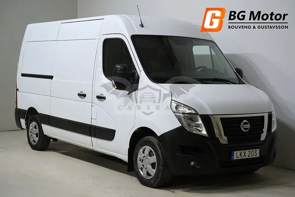 Nissan NV400 2020