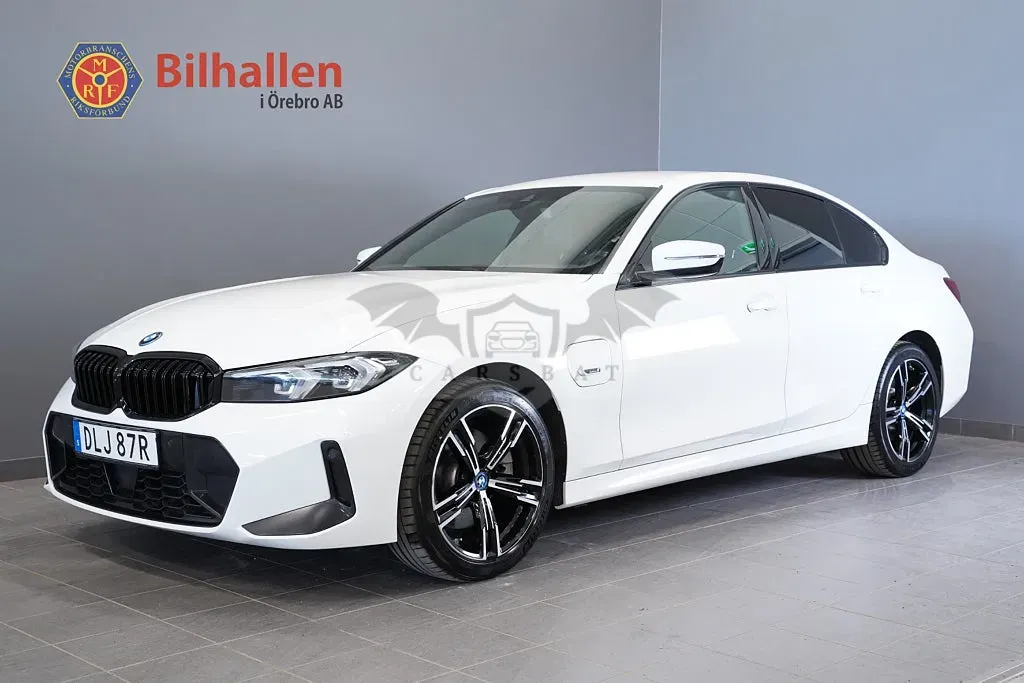 BMW 3 Series 330e 2023