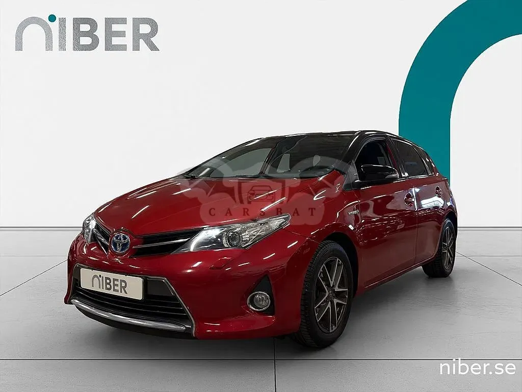 Toyota Auris 2015