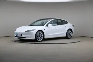 Tesla Model 3 2025