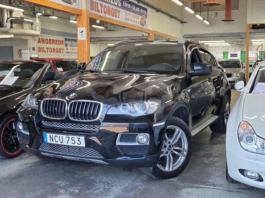 BMW X6 2013