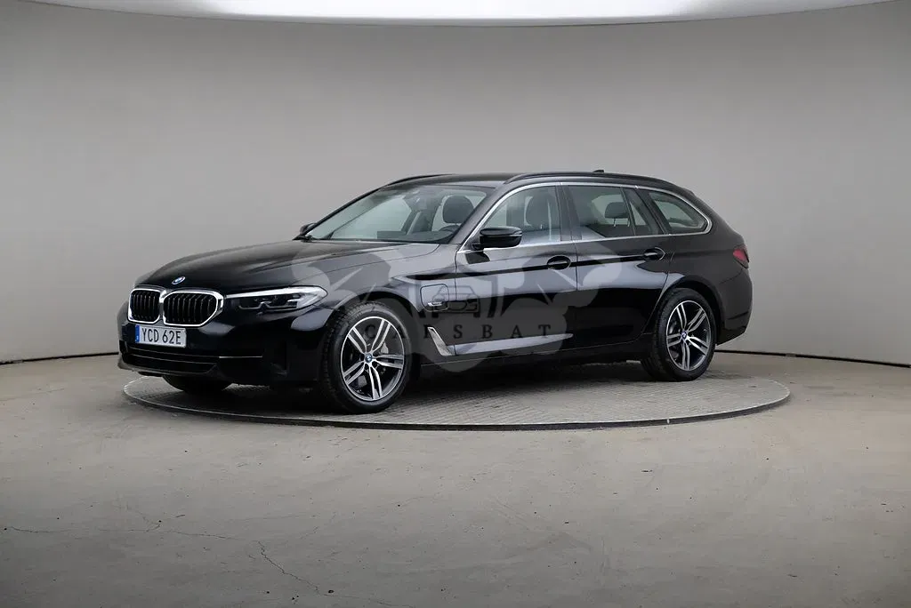 BMW 5 Series 530e 2022