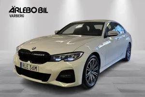 BMW 3 Series 330e 2021