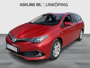 Toyota Auris 2016
