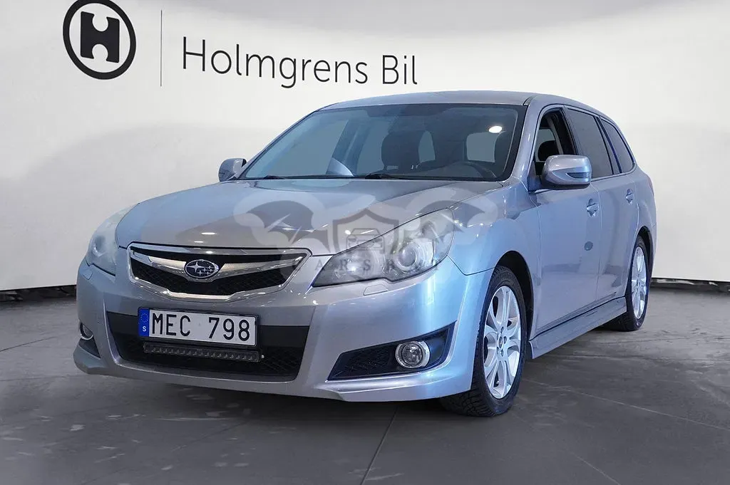 Subaru Legacy 2011