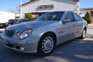 Mercedes-Benz E 2004
